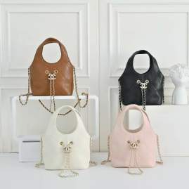 Picture of Chanel Handbags _SKUfw239878468fw